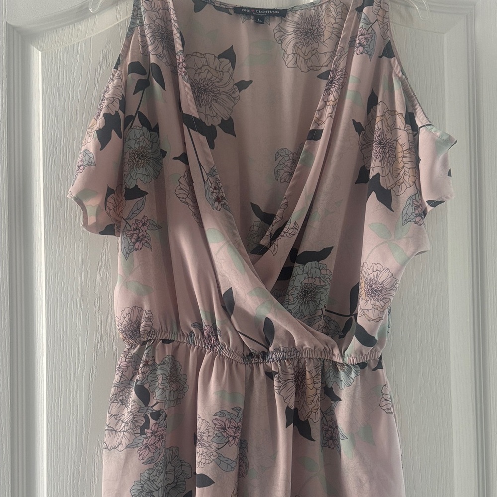 Floral V-Neck Jumpsuit in Soft Pink